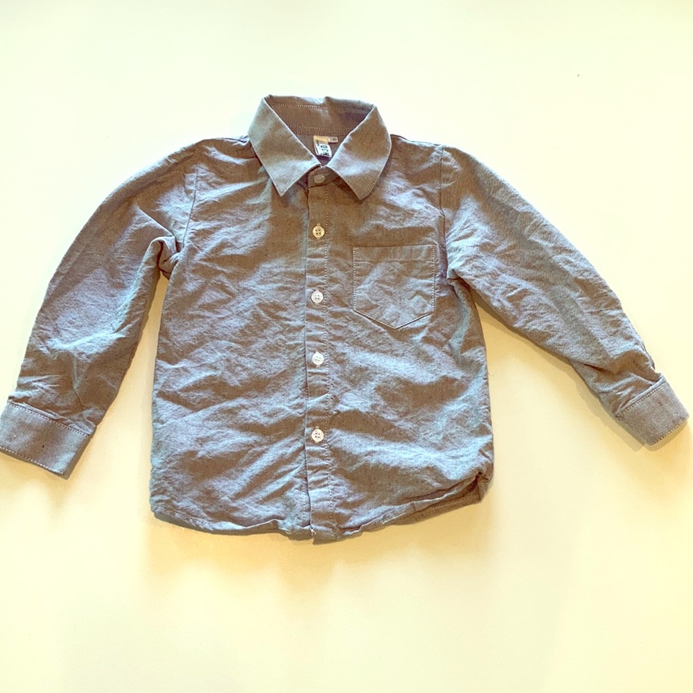 Ochenta 3T chambray collared shirt 💙 🤍